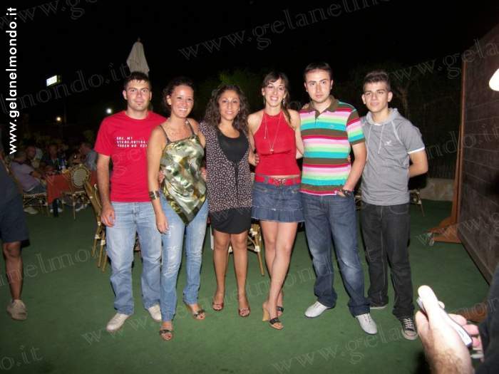 smoking-in-bianco, martymarty, alessandra, serenaventisette, skylab e dionisio